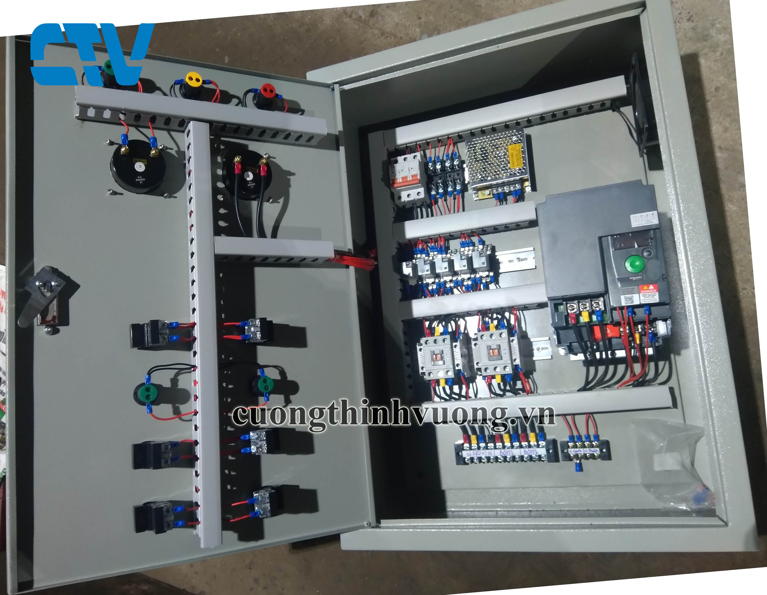 Tủ Điện Điều Khiển Máy Bơm Nước: Tiêu Chuẩn Và Quy Trình Lắp Đặt